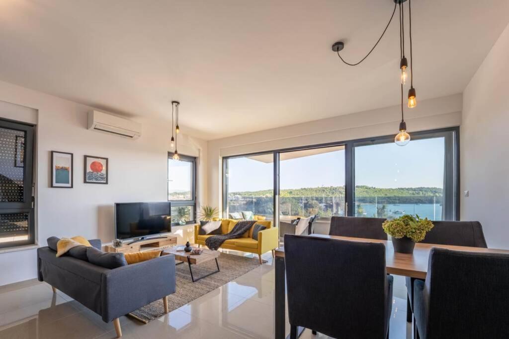 Apartment Emarin Баньоле Екстер'єр фото
