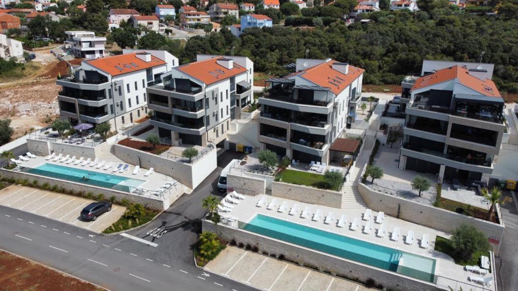 Apartment Emarin Баньоле Екстер'єр фото